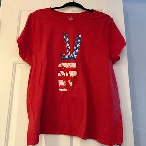 Women’s 2x red t-shirt peace sign red white blue.